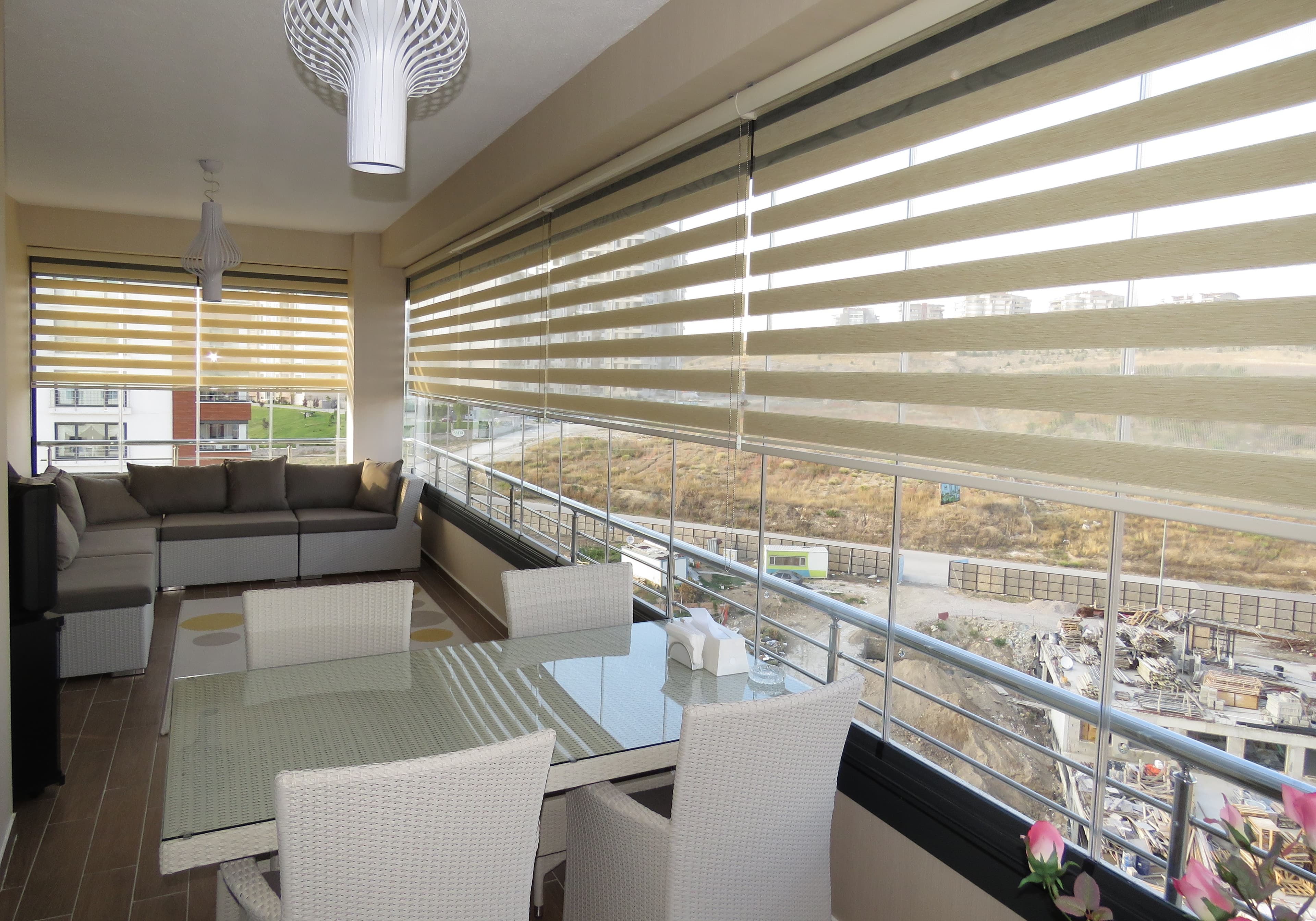 Balkon zebra perde