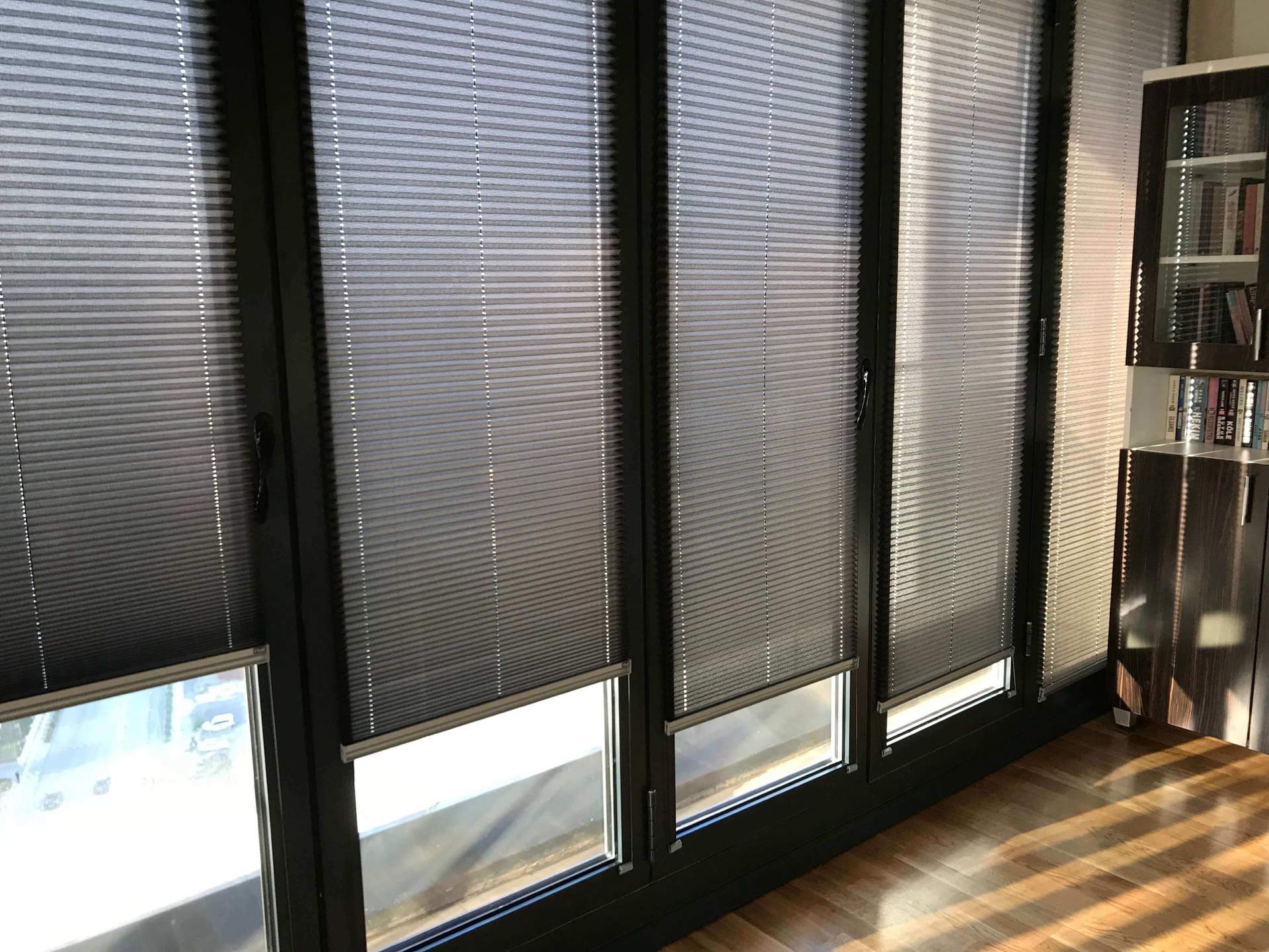 Cam Balkon Tül Perdesi