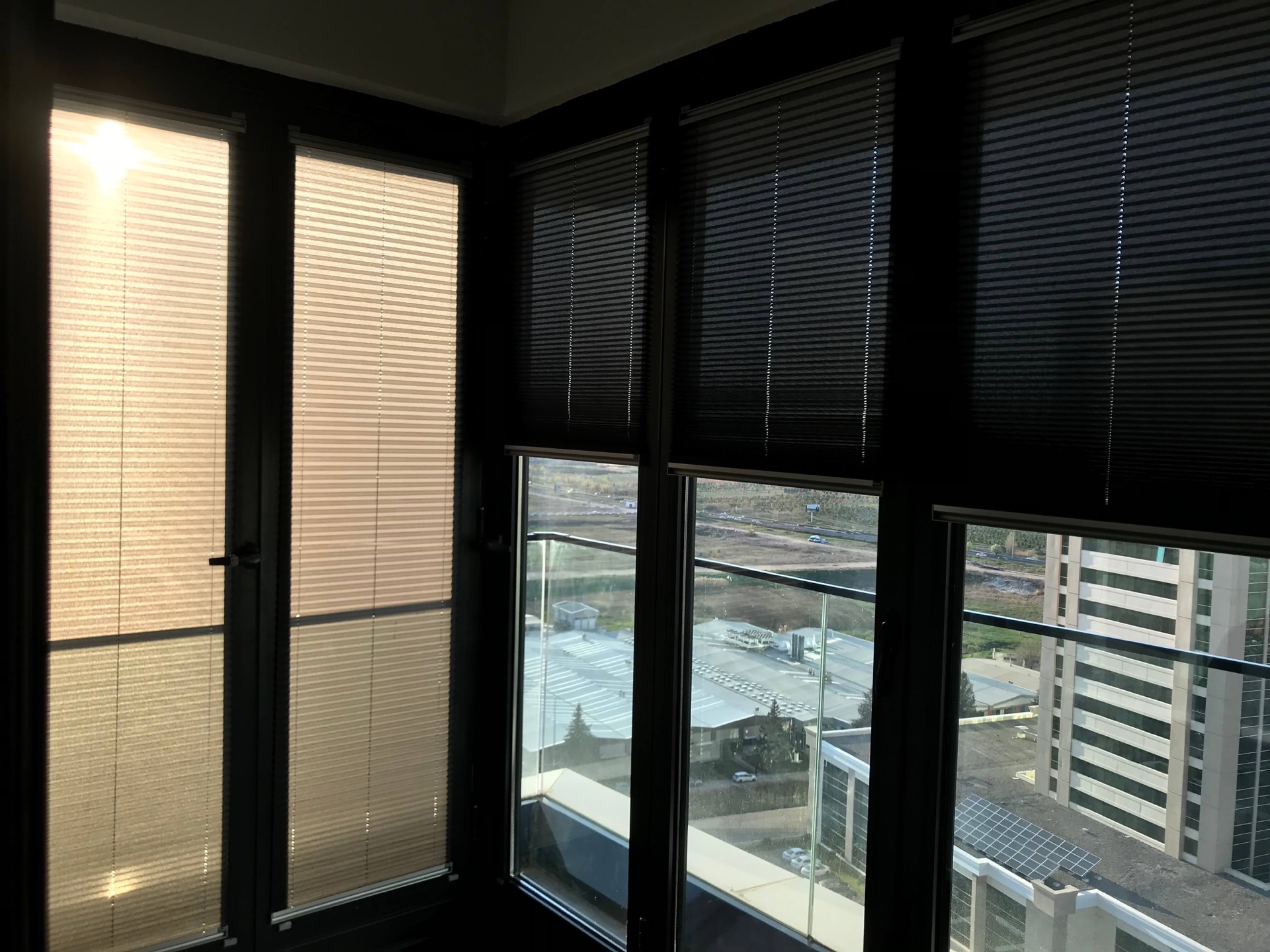 Cam Balkon Perdesi Model