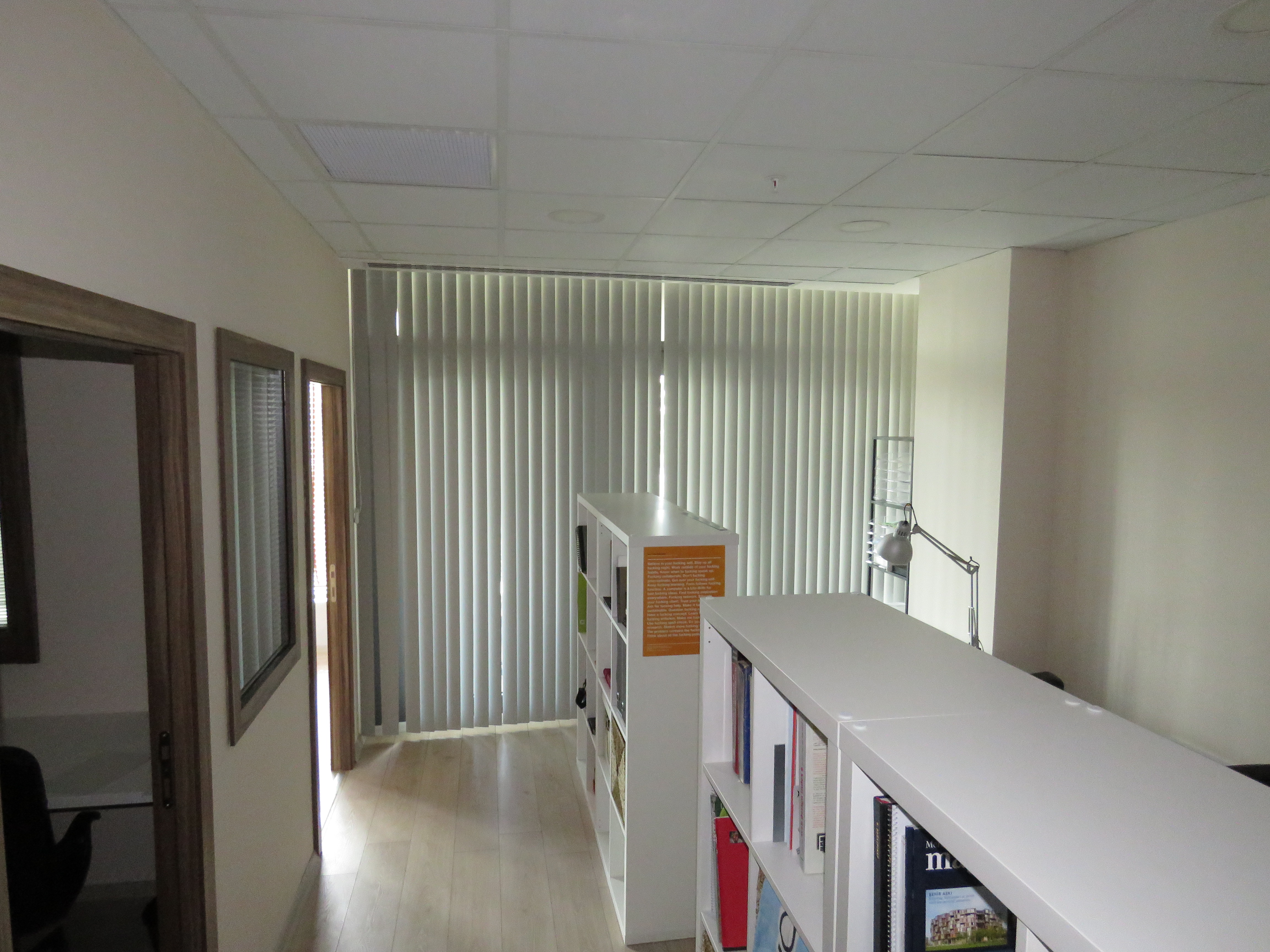 PVC dikey perde modeli