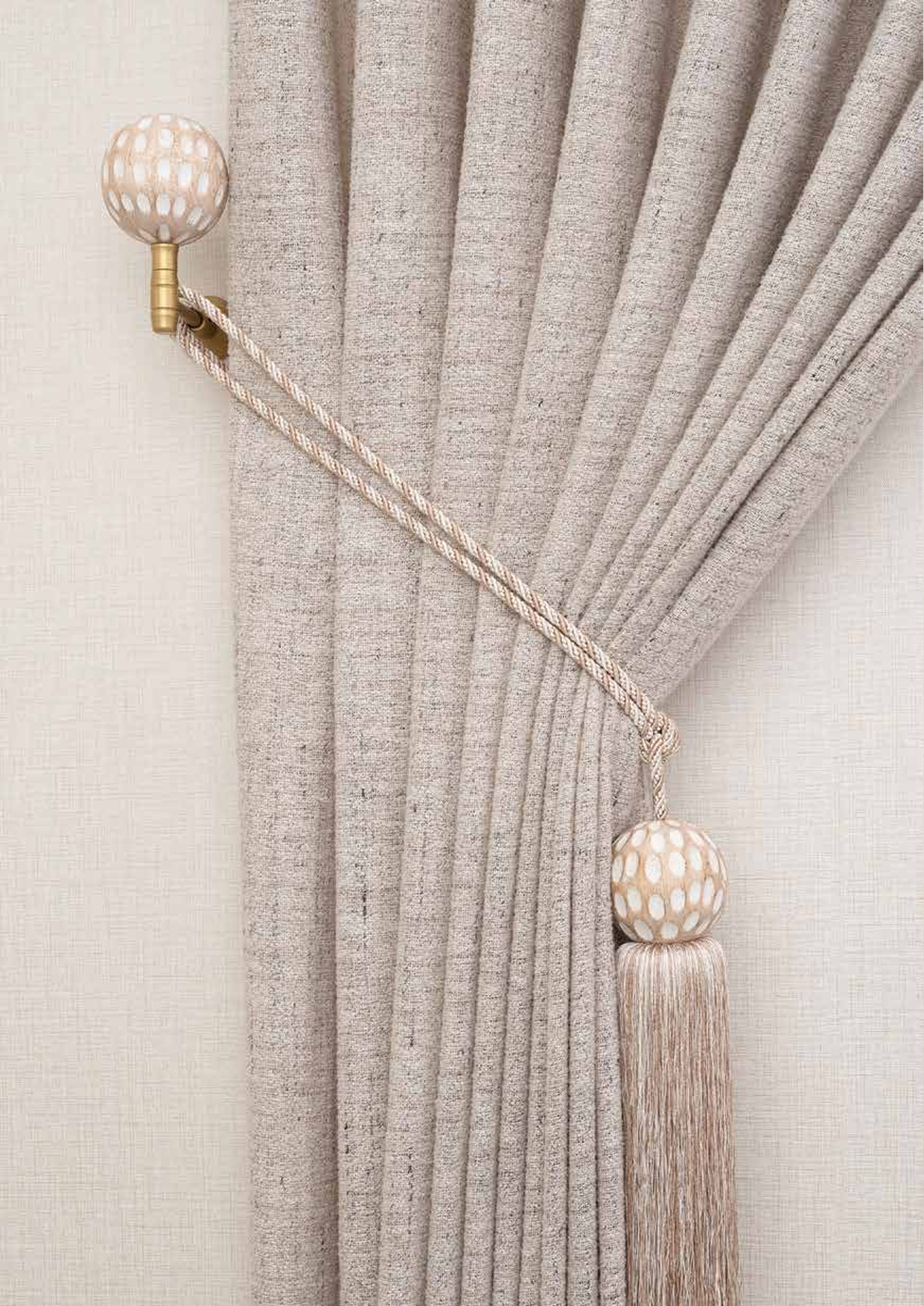 Curtain Tiebacks — image 96