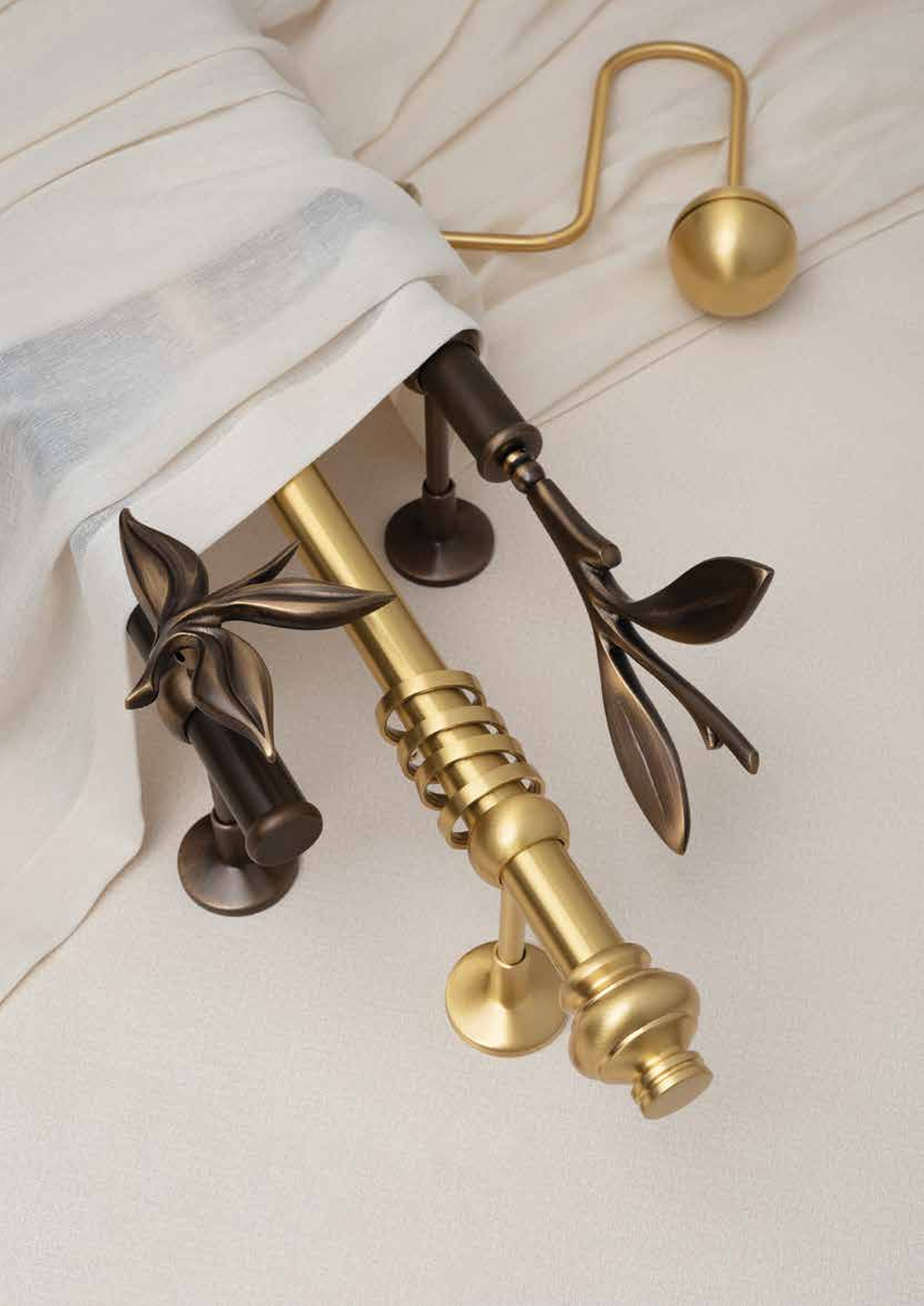 Curtain Tiebacks — image 108
