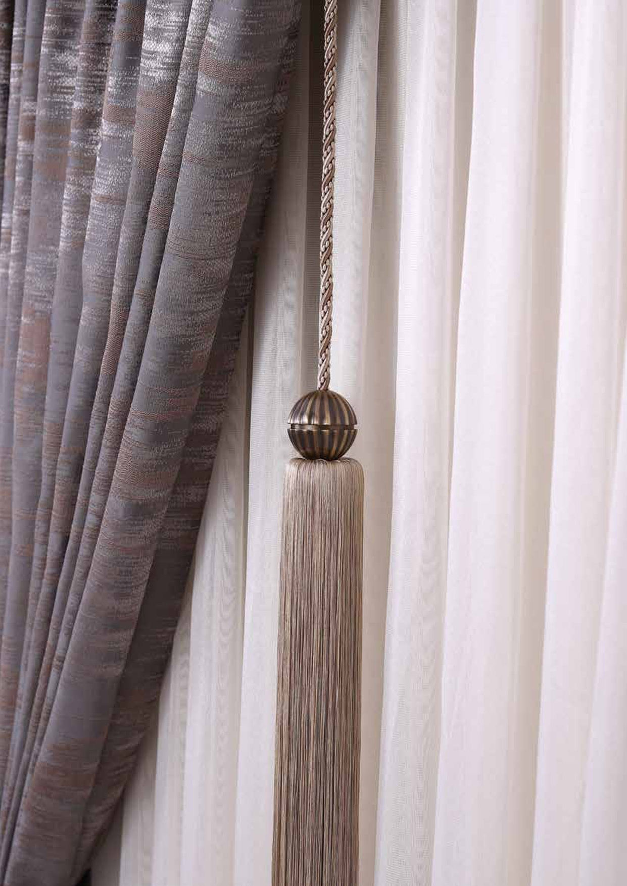 Curtain Tiebacks — image 114