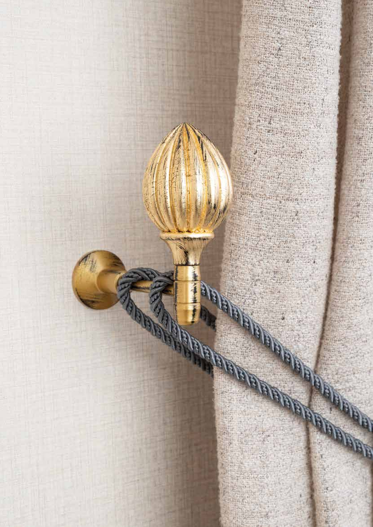 Curtain Tiebacks — image 139