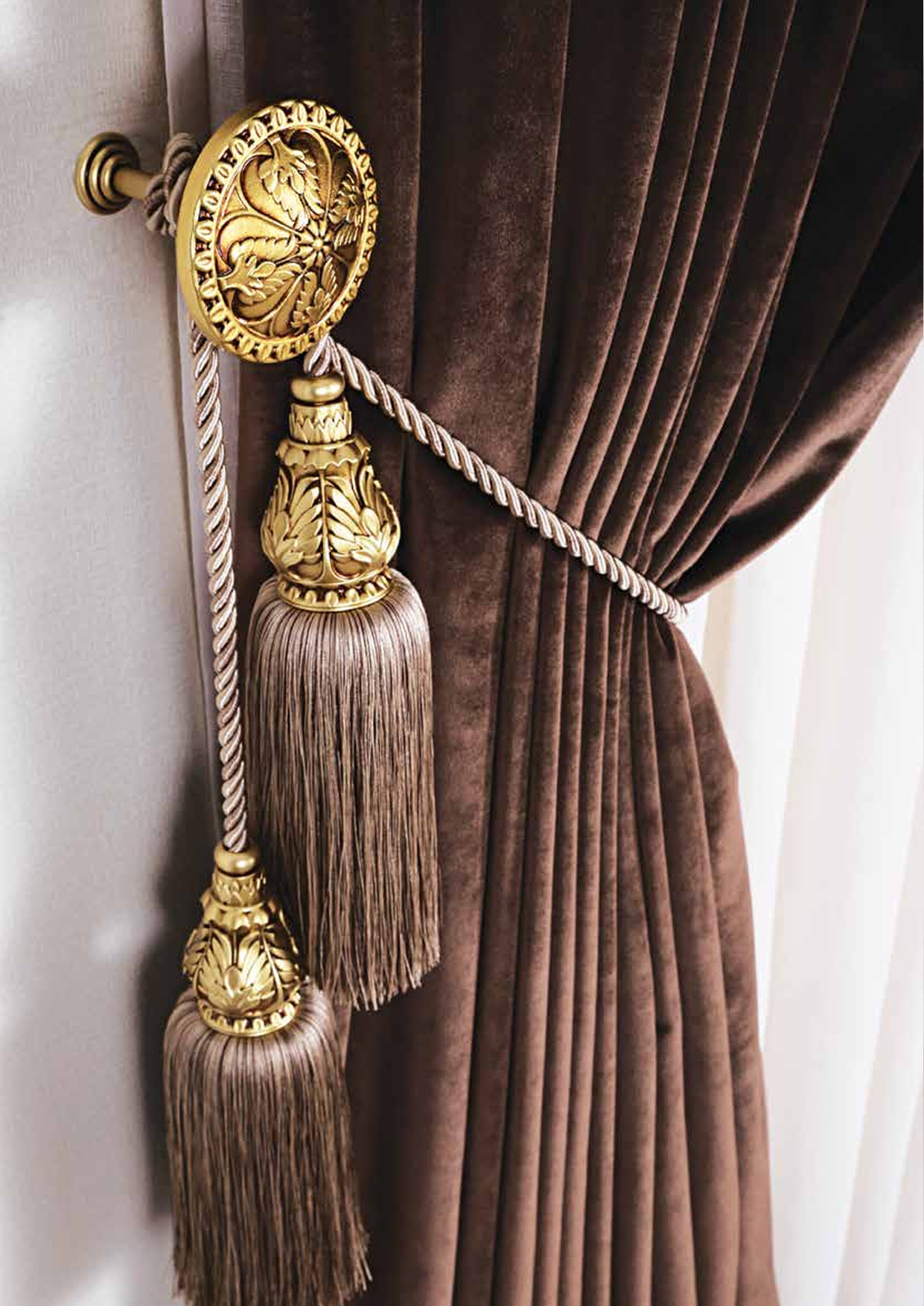 Curtain Tiebacks — image 145
