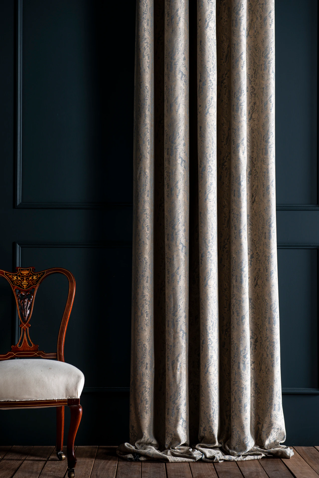 Patterned Curtains — image 40
