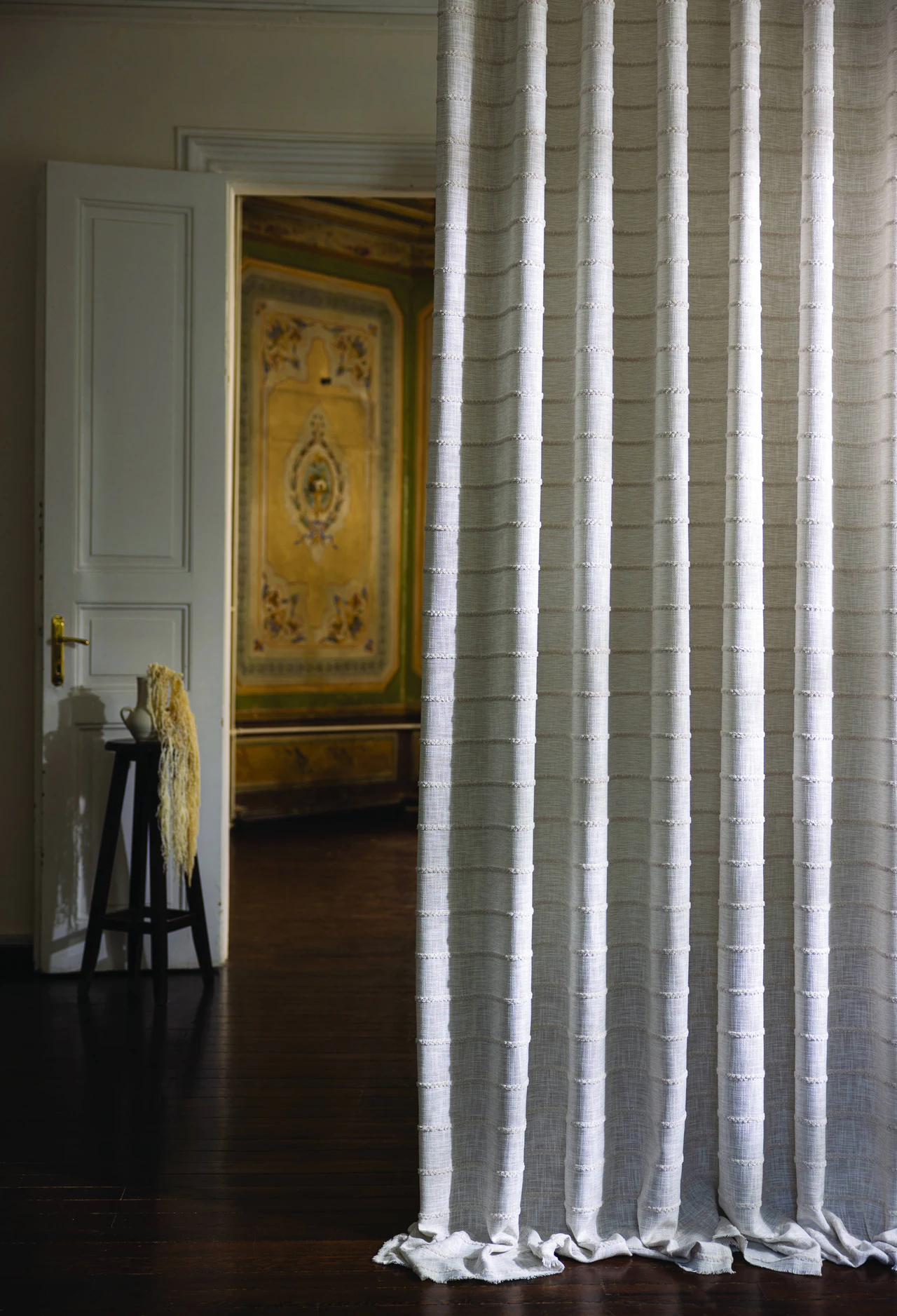 Contemporary Curtains — image 49
