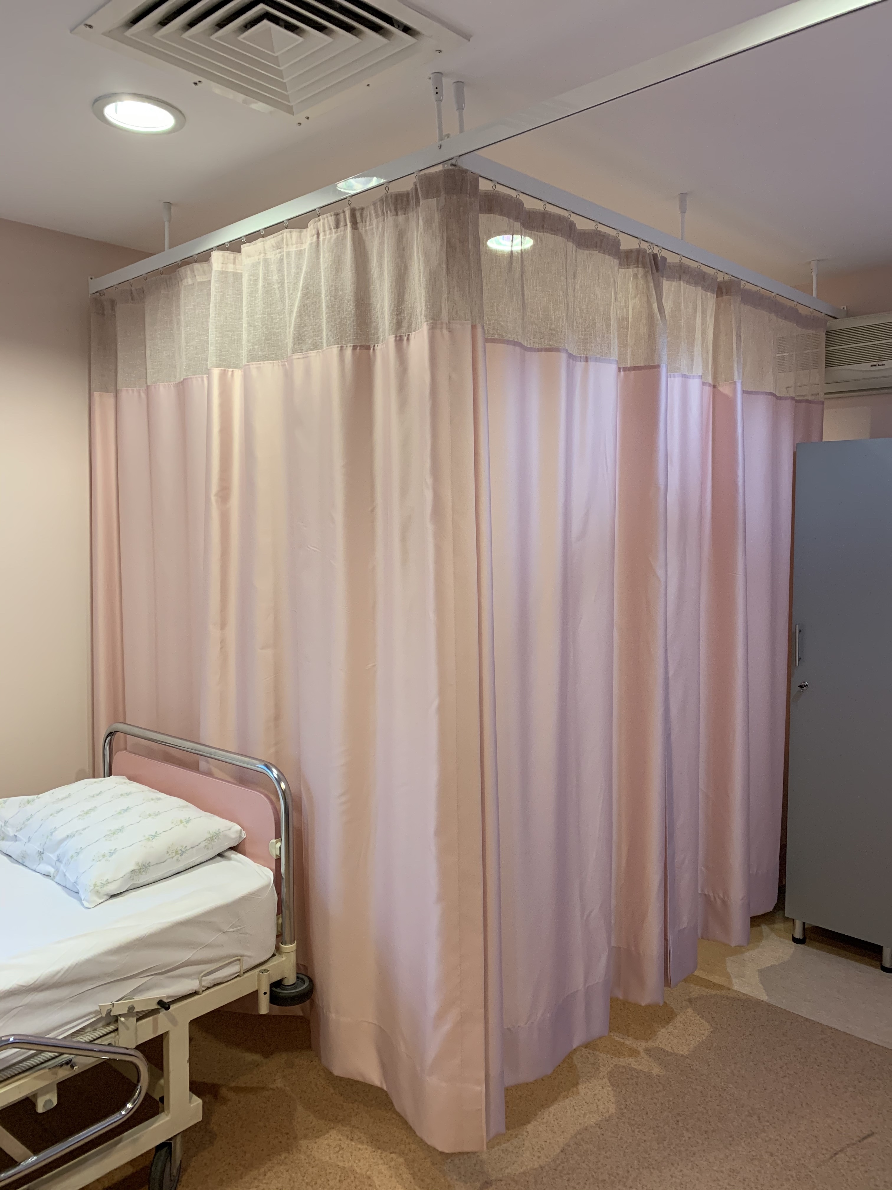Anatolia IVF Centre, Çankaya — curtain installation, view 3