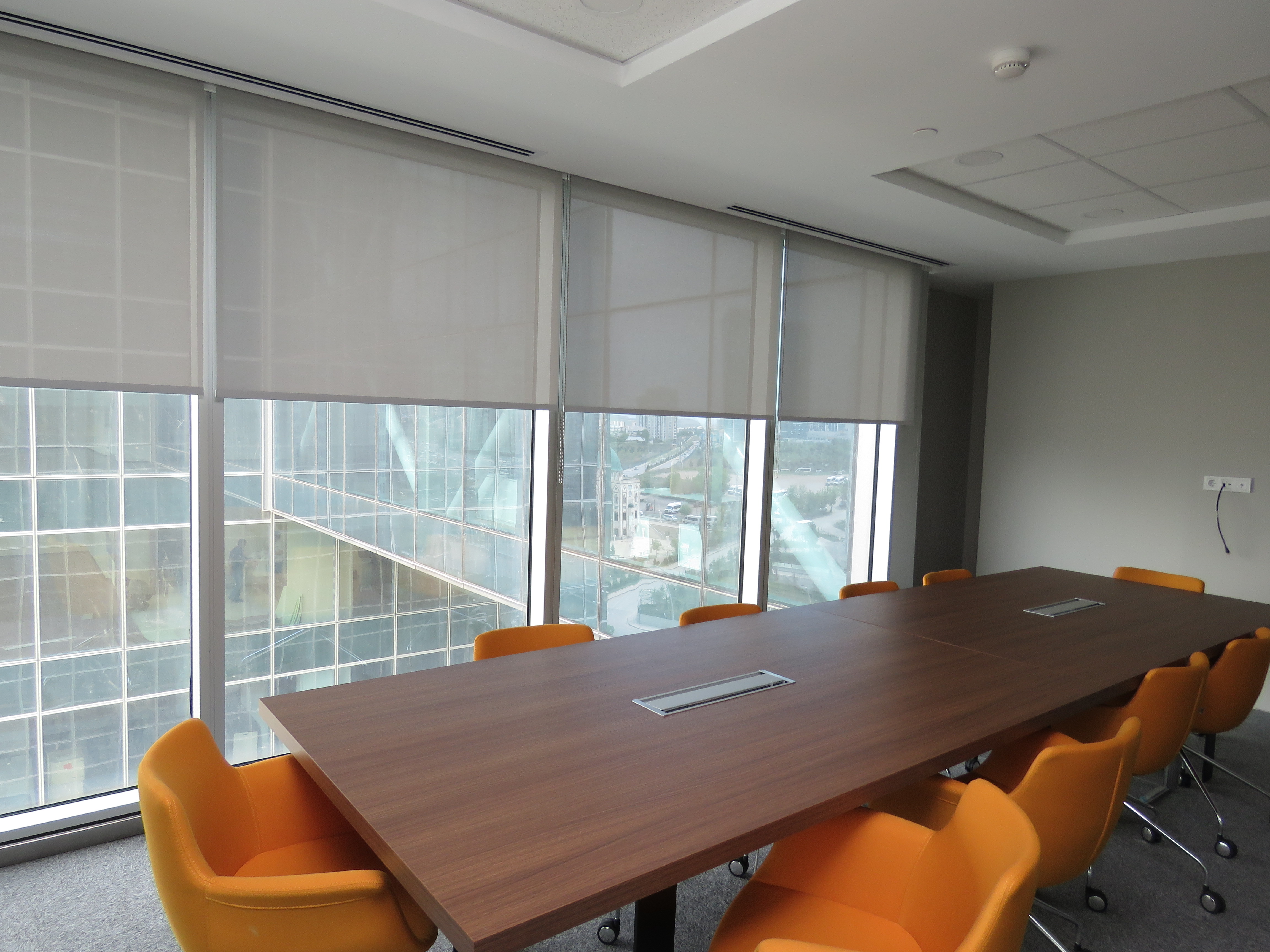 Koç Kuleleri, Söğütözü – Office Screen Blinds — curtain installation, view 4