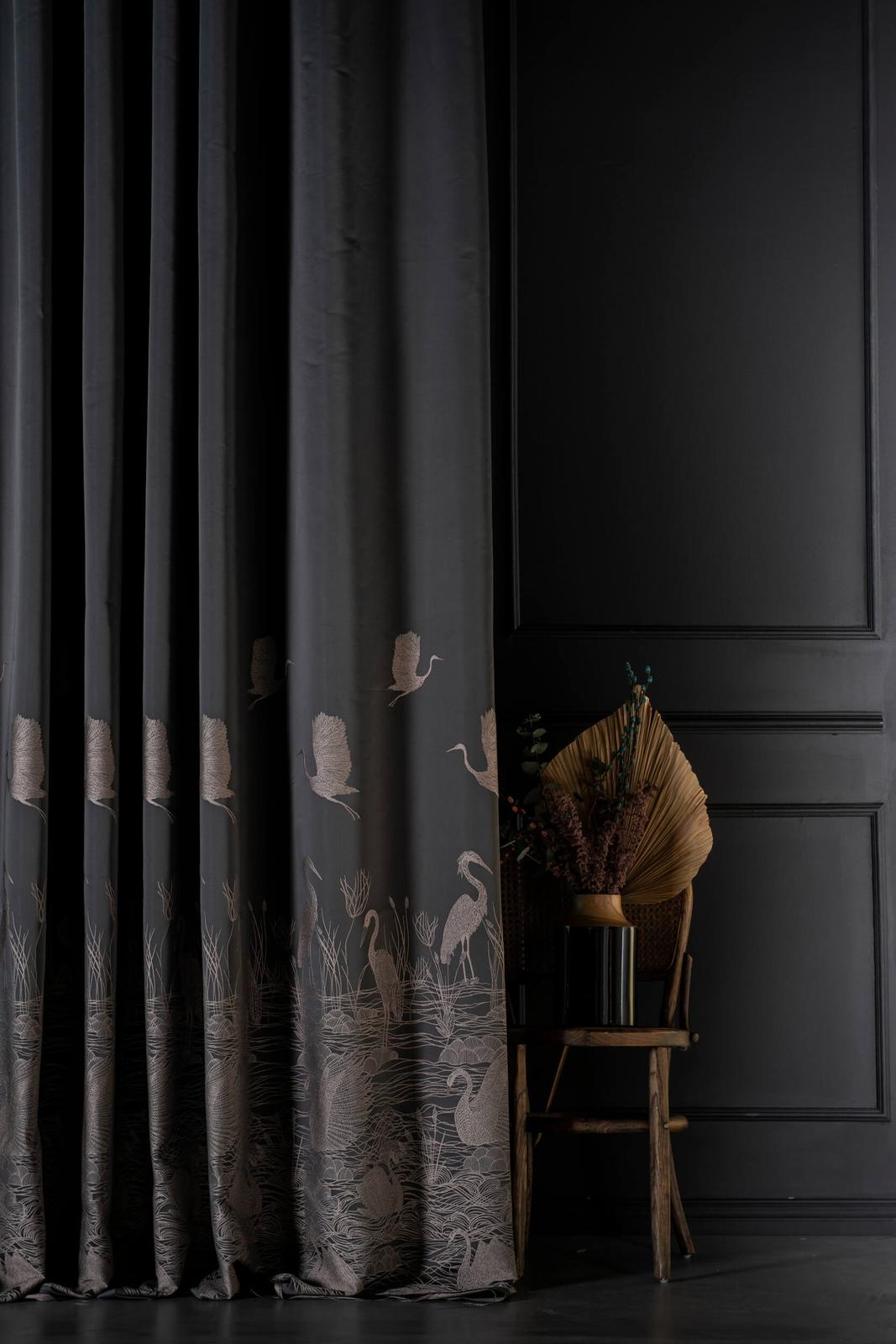 Etek desenli fon perde